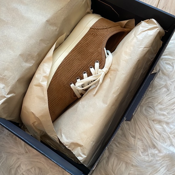 Everlane the Forever Sneaker - Picture 9 of 10